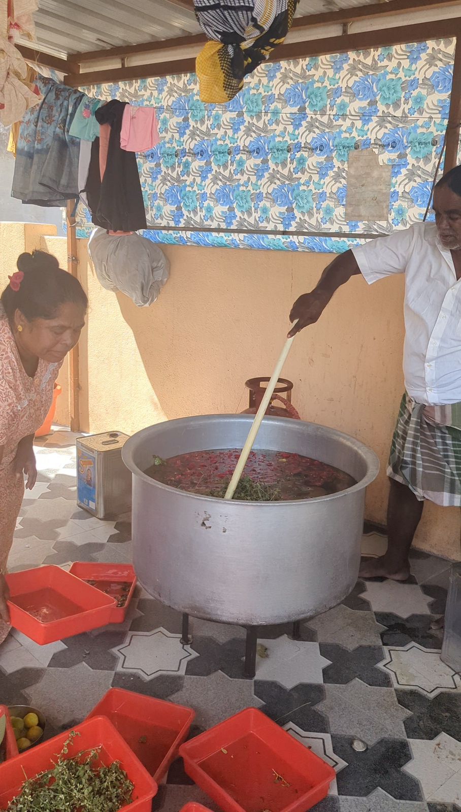 Adivasi Neelambari Herbal Hair OIl🌿